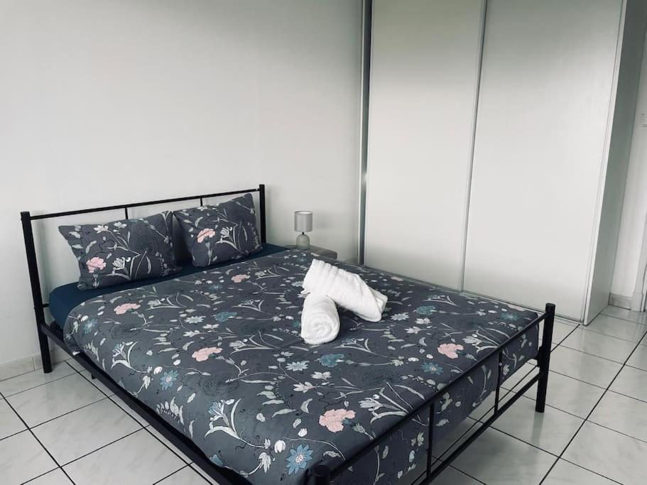 Appartement 3 Chambres Proche Centre Ville カルカソンヌ エクステリア 写真
